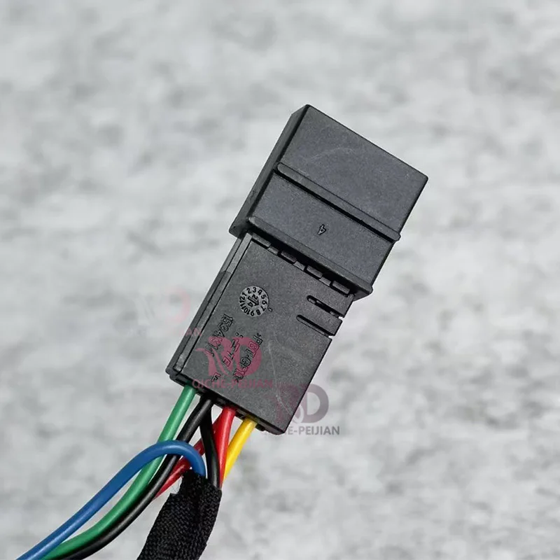Suitable for Audi A3 A4 A5 A6 A7 Q5 R8 old version upgraded version new steering wheel decoder, no welding required, accessory a