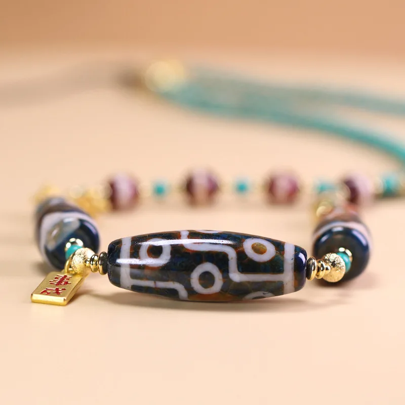 Tibetan natural raw stone old agate nine-eyed tiger tooth medicinal master Dzi bead turquoise clavicle necklace approximat