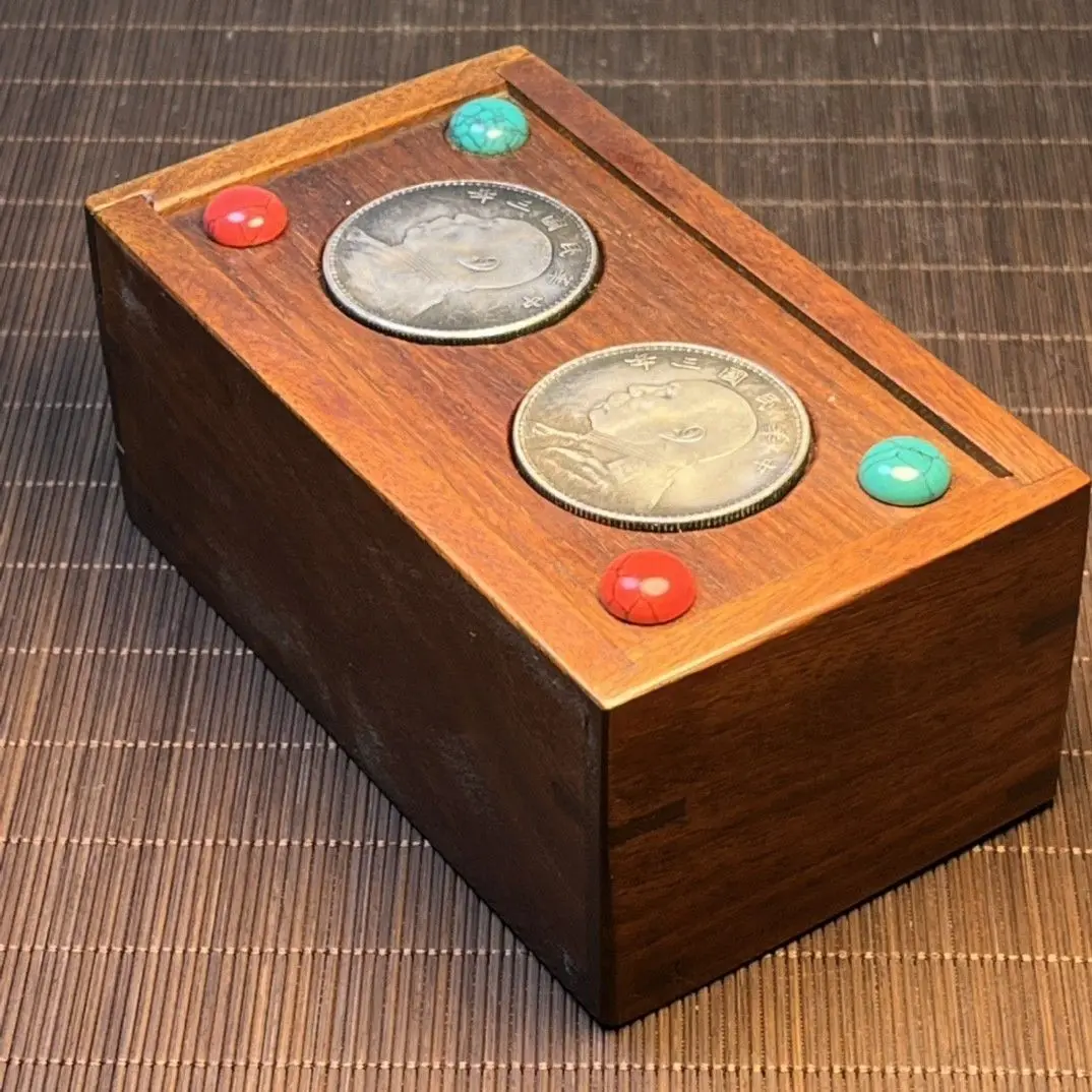 Old Tibetan rosewood inlaid with round big head jade beads engraving mechanism box, the size is 13 cm long, 8 cm wide and 6 cm h