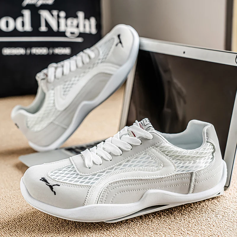 

2026 New Vulcanized Shoes Flat Men Running Shoes Outdoor Sport Jogging Sneakers Casual Sneakers for Men Shoes Zapatillas Hombre