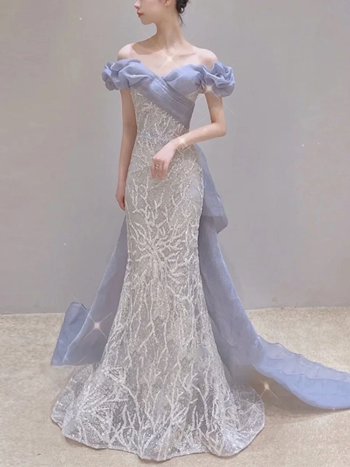 

Elegant One-Shoulder Fish-Tail Evening Gown for Women Graduation Ball Adult Ceremony Performance Long Dress Sexy Tail Skirt