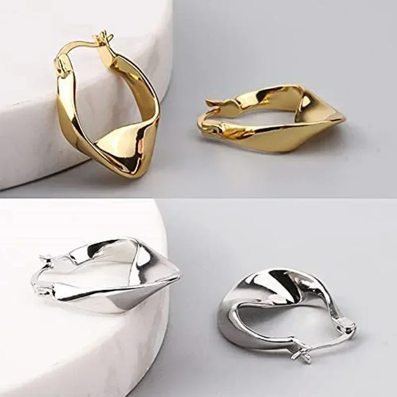 New Geometric Women's Hooded Earrings Silver/Gold Daily Fashion Girls'   Tide Flow Anti Allergy Jewelry Wholesale