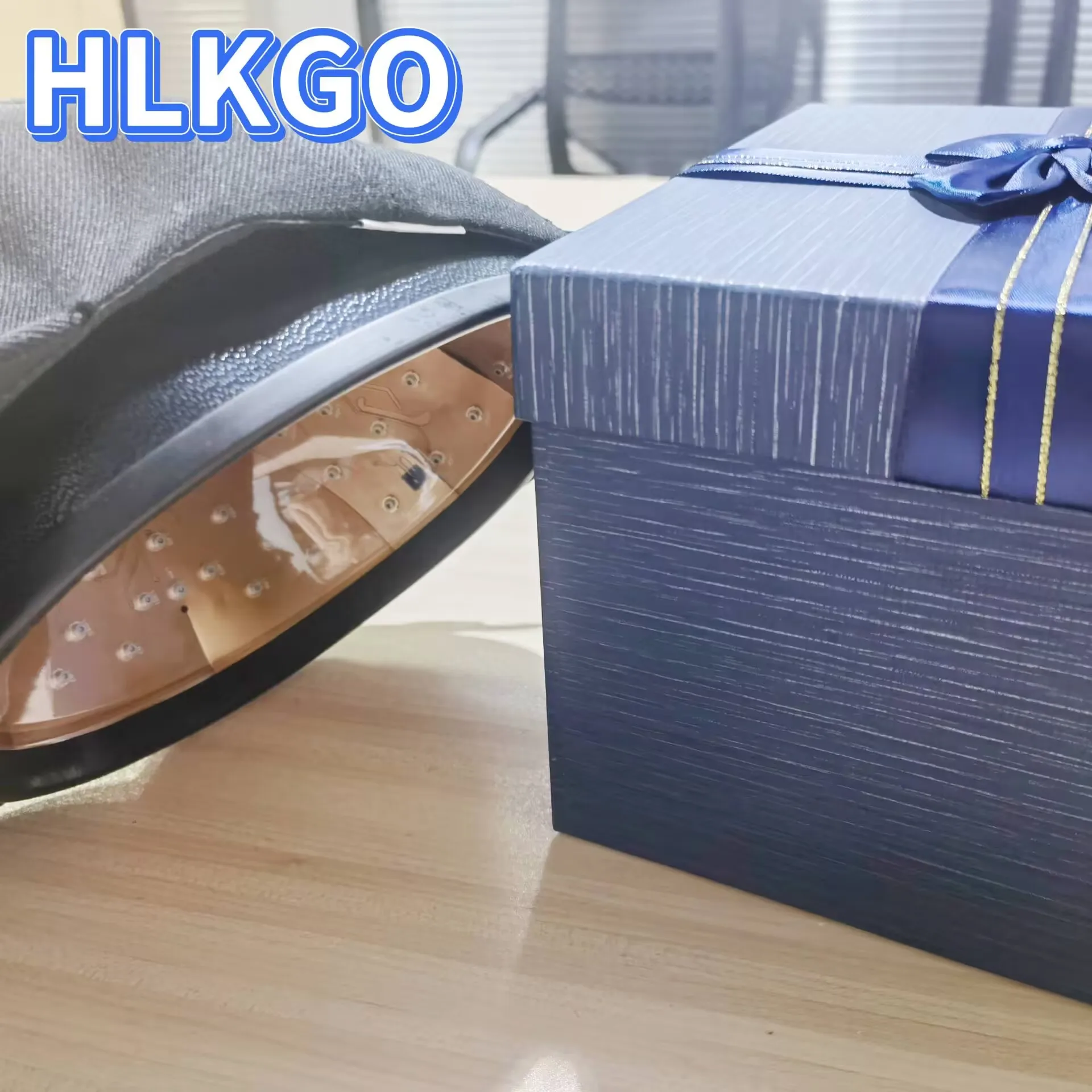 

Laser Hair Growth Cap Red Light Therapy Hat for Men and Women Hair Loss Treatment Fast Regrowth Thicker Hair 650nm