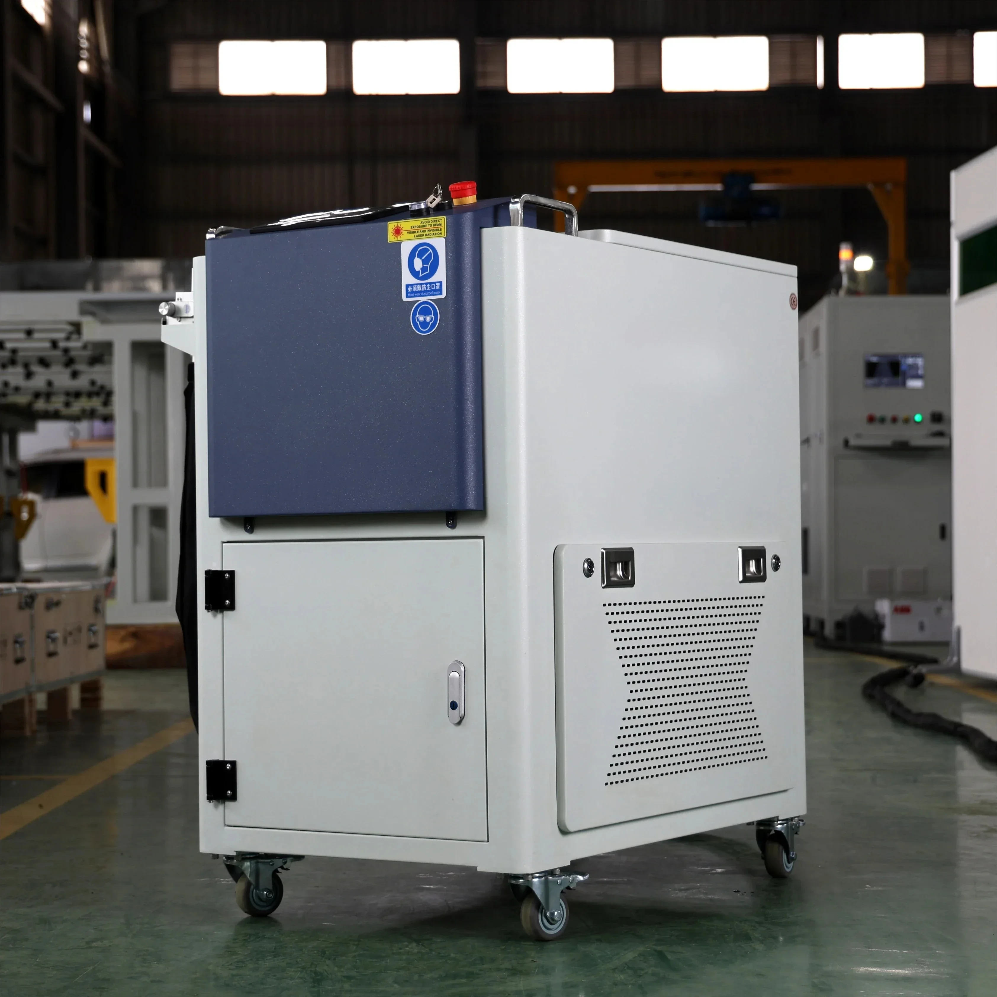 Factory High Efficient 2000 Watt Cw Laser Cleaning Machine for Metal Rust Paint Removal Cleaning Machine
