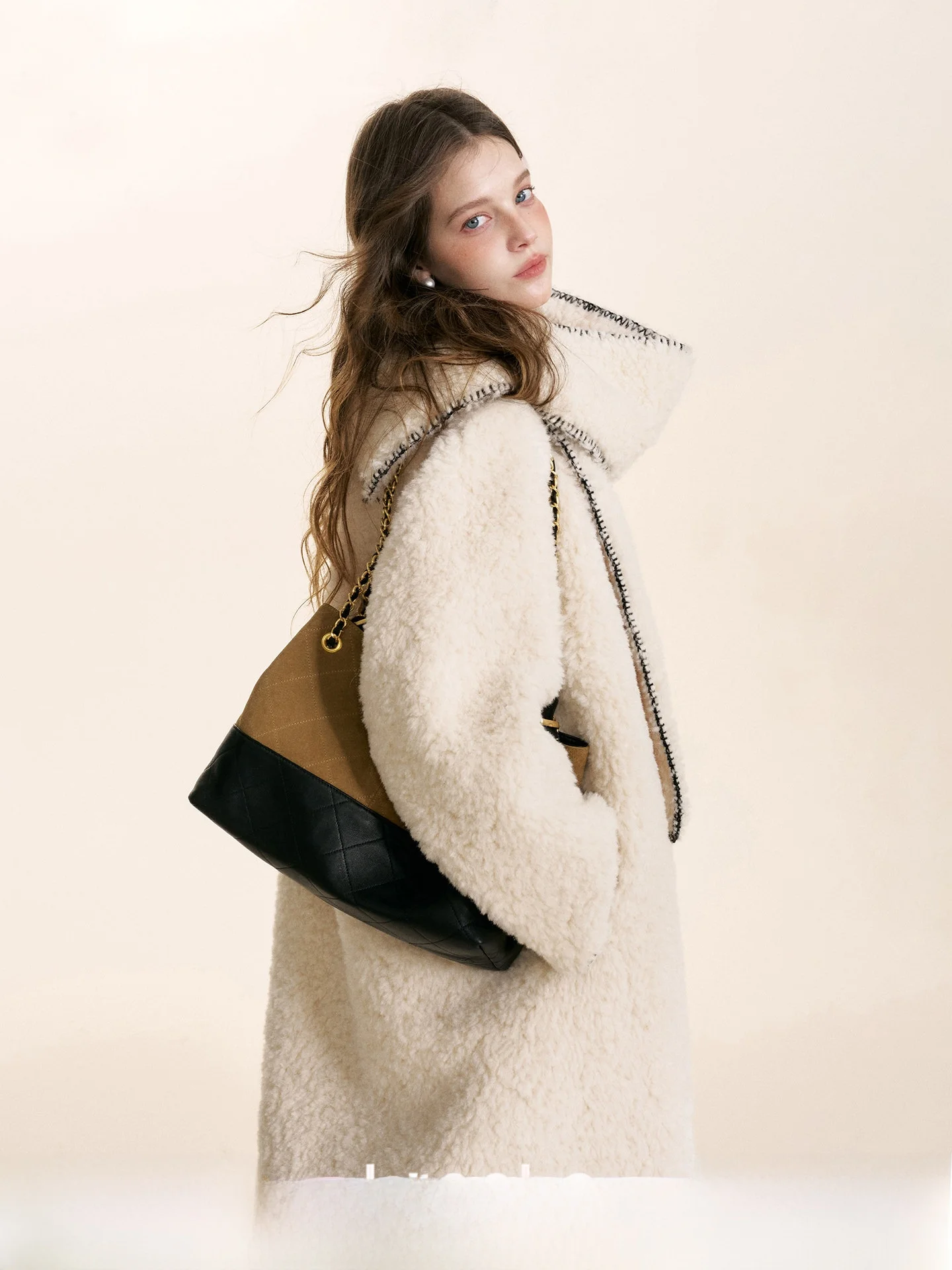 

Kroche Velvetized Winter round Ne Long Coat Scarf Two-Piece Set Eco-Friendly Leather Fur Inteated Loose Fit Korean Sle