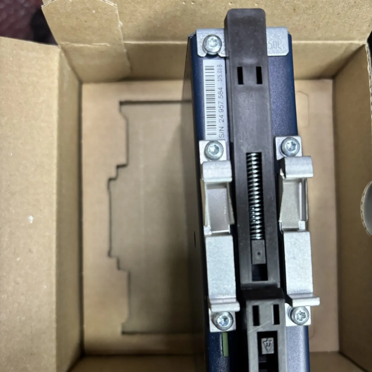 CD5.243 Spot Inventory DC/DC Converter 24 - 28 Vdc 96 W DIN Rail Mount