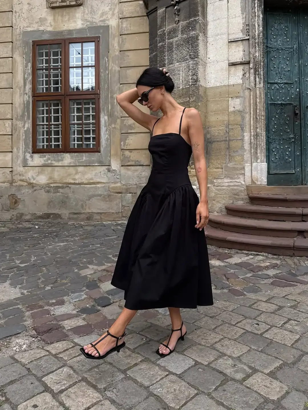 Thumbnail 4 - #50 Latest Midi Dresses Offers