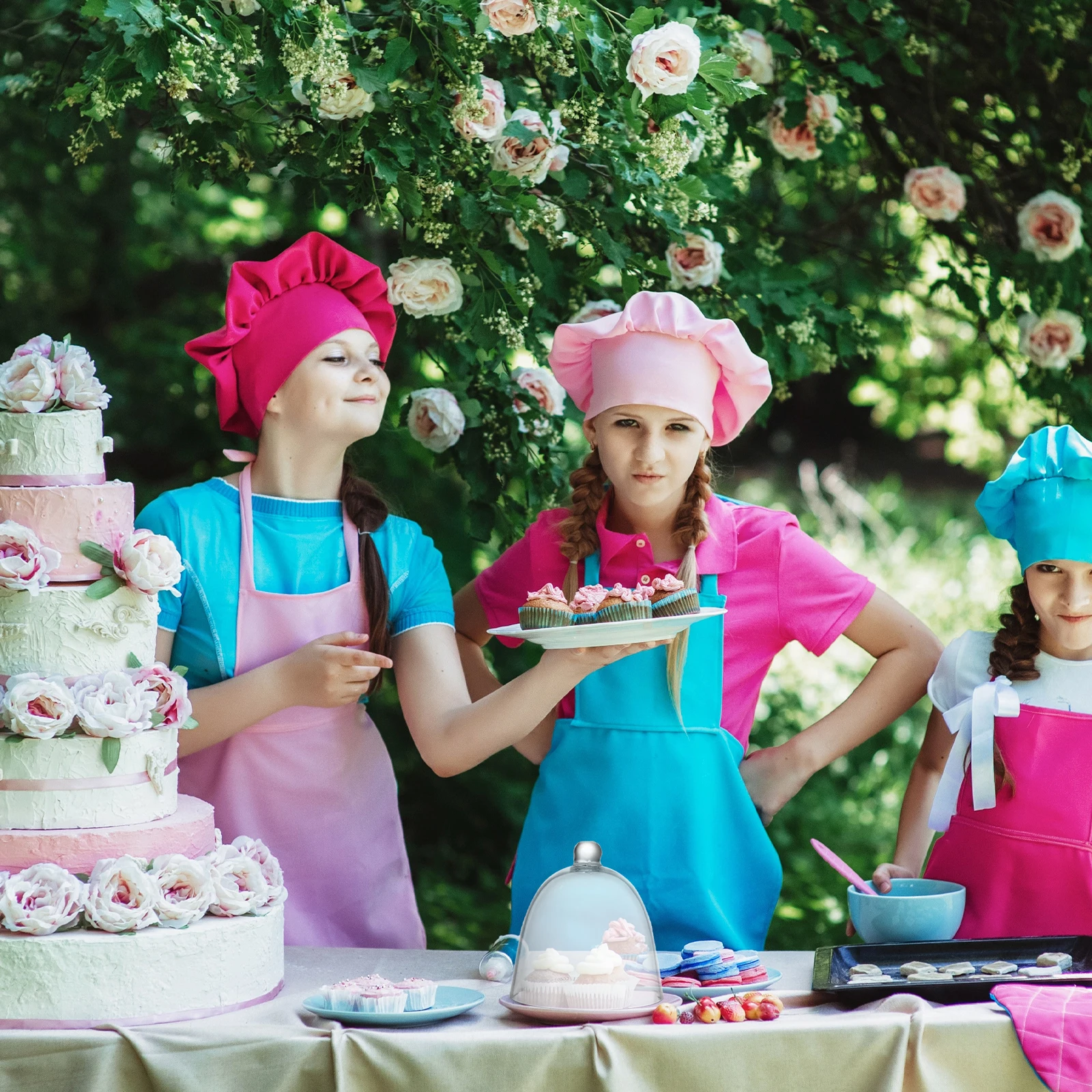 

1Pcs Clear Anti-Dust Cake Cover Large Capacity Sealing Lid for Kitchen and Restaurant Use Cake Cover Lid Fruit Tent