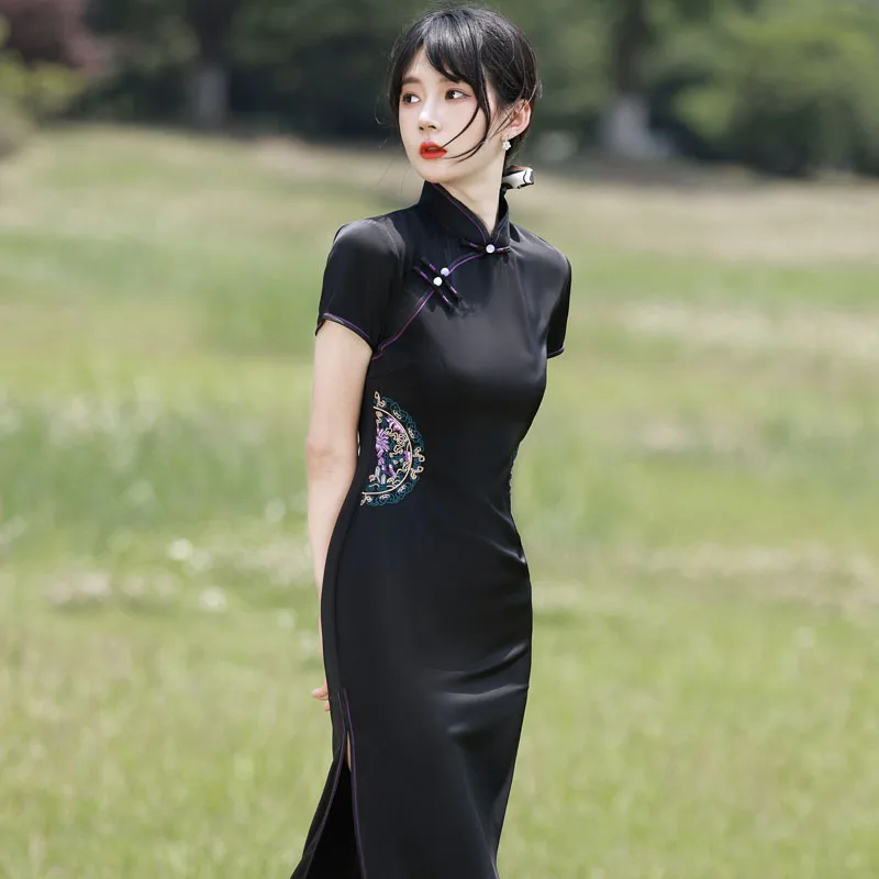 

Black Long Cheongsam Slim Embroidery Dress Elegant Traditional Evening Dresses Vintage Party Show Costume Qipao S To XXL