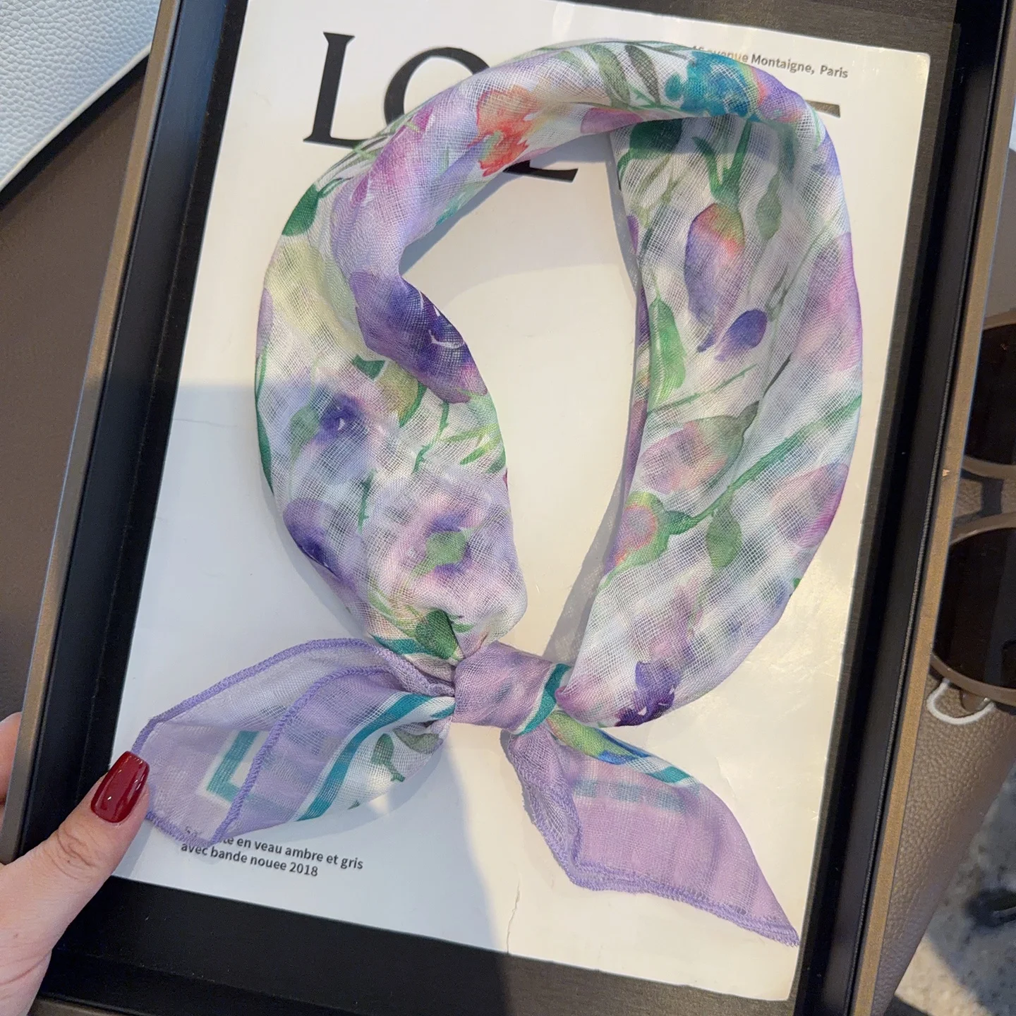 lenco-de-seda-feminino-pequeno-quadrado-com-estampa-floral-elegante-versatil-decorativo-protetor-solar-e-aquecedor-de-pescoco-para-primavera