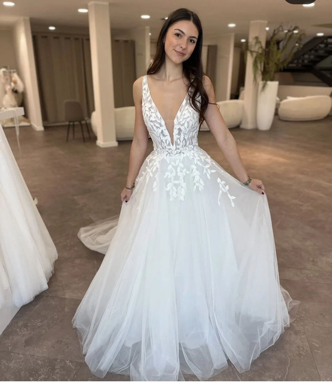 Vestido de casamento civil com decote em v sem mangas tule rendas apliques até o chão vestidos de noiva 2025 para mulheres personalizar para medidas praia