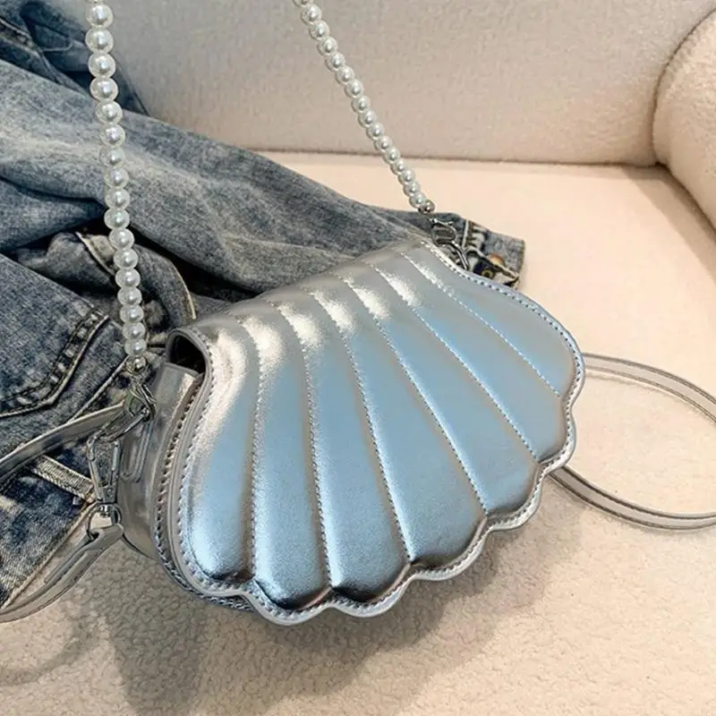 45BE ผู้หญิง PU Crossbody Bag chain chain กระเป๋าเงินกระเป๋าถือ Shell Shole Bag Shell