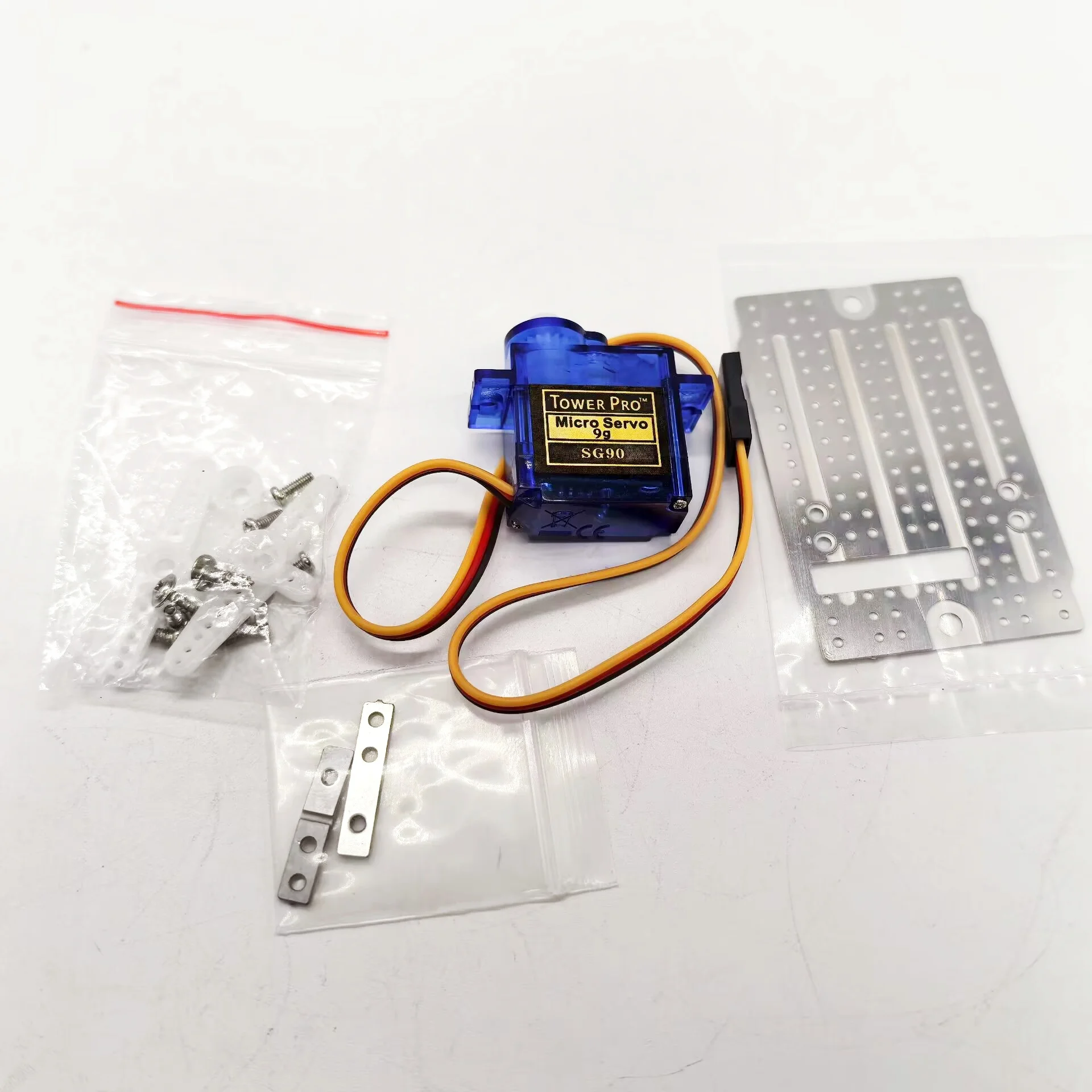 RC 1/14 Modell Schleifplatte Servo-Schleifplatte für Tamiya Hydraulikbagger, Lader, Muldenkipper, für VOLVO Kipper DIY-Teile – Detail 1