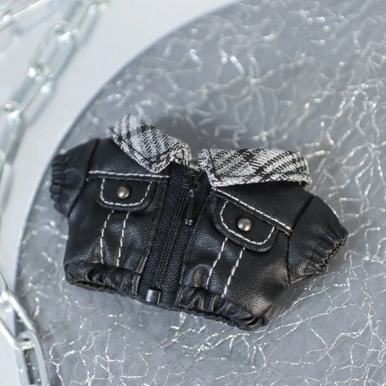 2026 new 10cm cosplay leather jacket, leather hat, old record set, doll leather jacket, color blocked - view 3