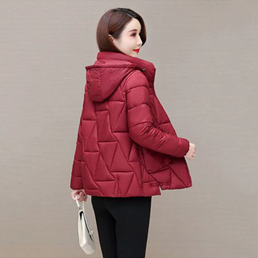 The New Fashion Cotton-padded Jacket Feminine Temperament Is Light, Slim And Slim. Autumn And Winterkeep Warm Short Coat Tide.