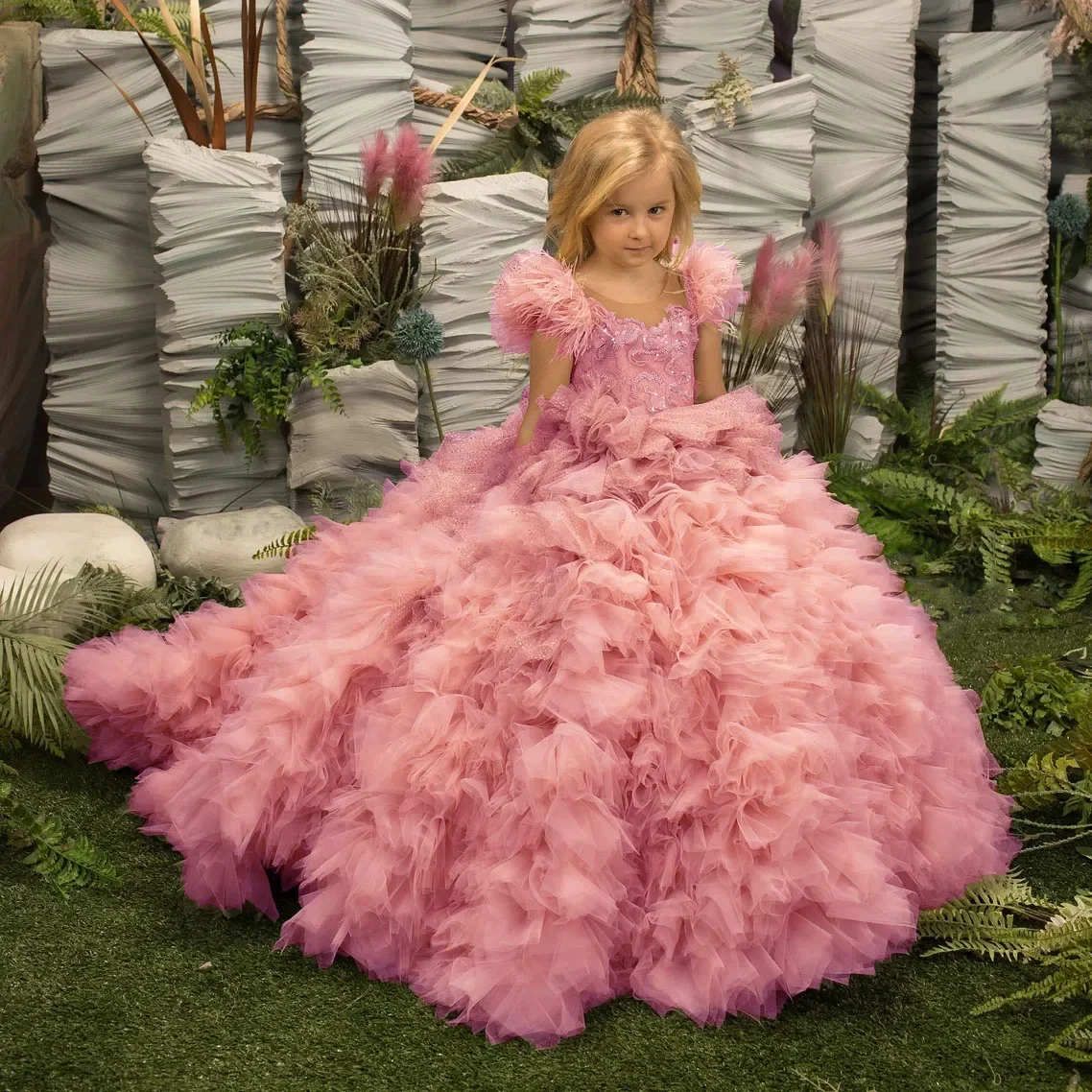 Puffy Flower Girl Dress for Wedding Tulle Appliques Tiered Floor Length Baby Kids Birthday Party First Communion Party Gown
