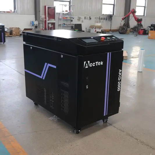 Lage prijs continue laserroest- en oliereiniger 1500W 2000W 3000W met Au3tech-kop en Raycus Max BWT-generator