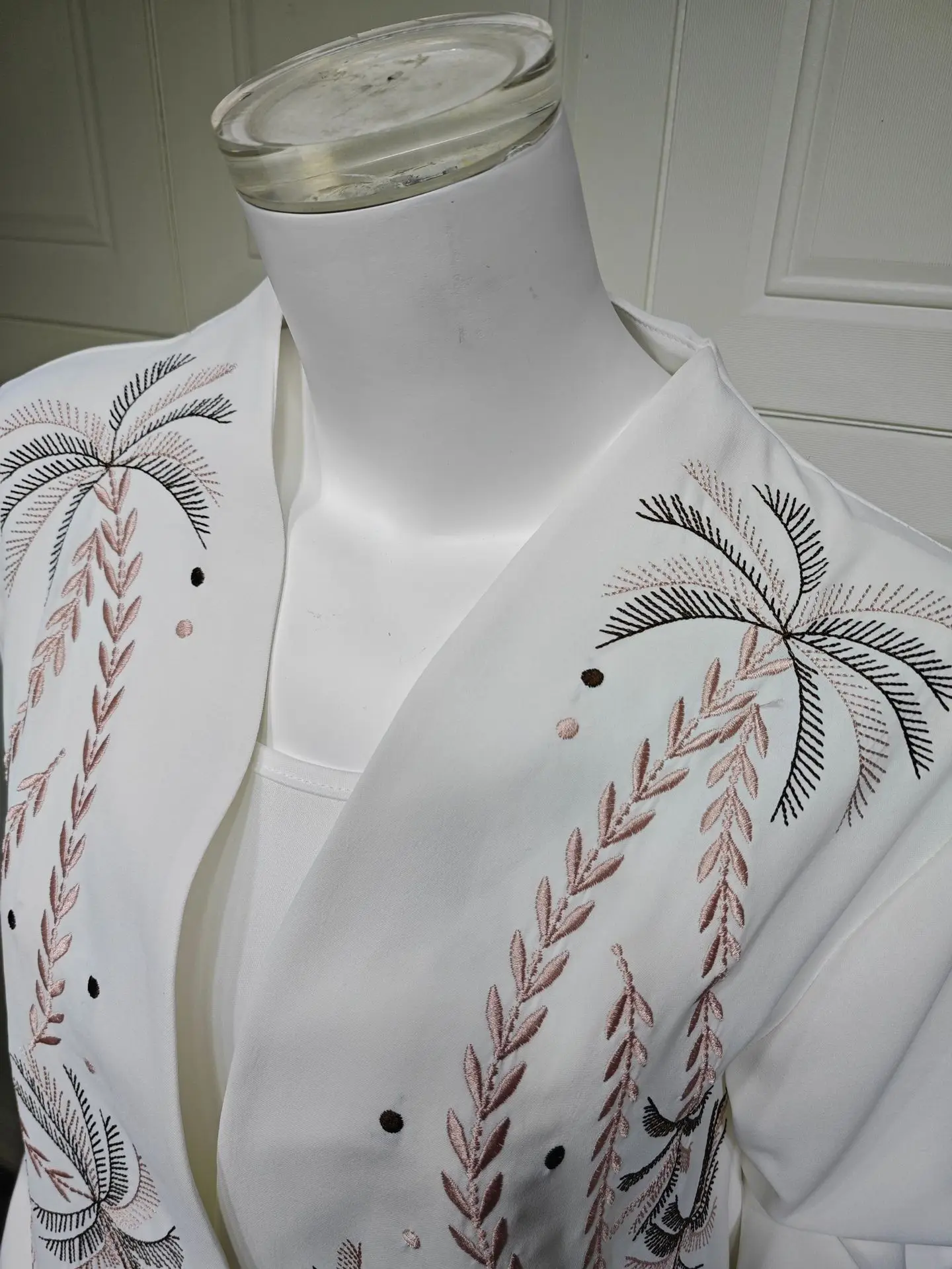 

2024, роскошное платье Дубая с вышивкой для женщин, Ид, арабский марокканский кафтан, исламские женские праздничные наряды, свободный халат из Турции