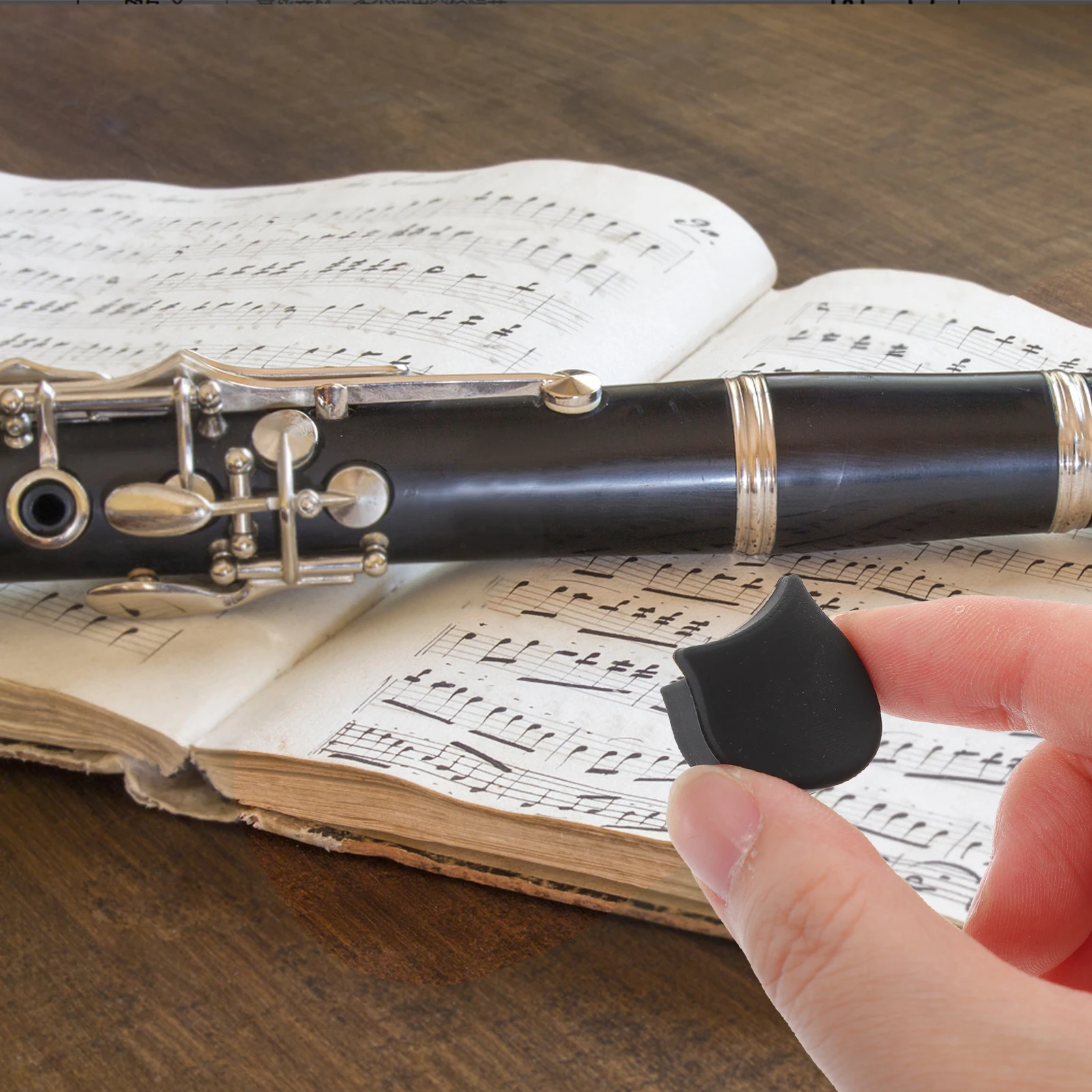 

4 Pcs Finger Rest Thumb Pad Pads Accessory Protective Cover Instrument Playing Silicone Clarinet Musical