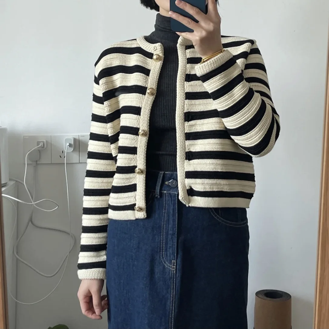 Retro Contrasting Striped Knitted Cardigan Small Fragrant Cropped Sweater Jacket Trendy Single Breasted Coat Female Knitwear