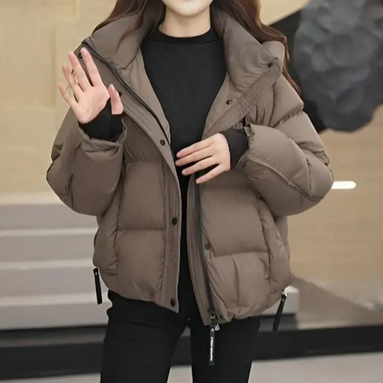 

Новая зимняя короткая куртка-пуховик на белом утином пуху с капюшоном, теплая пушистая верхняя одежда, утягивающий стиль, утолщенная снежная куртка