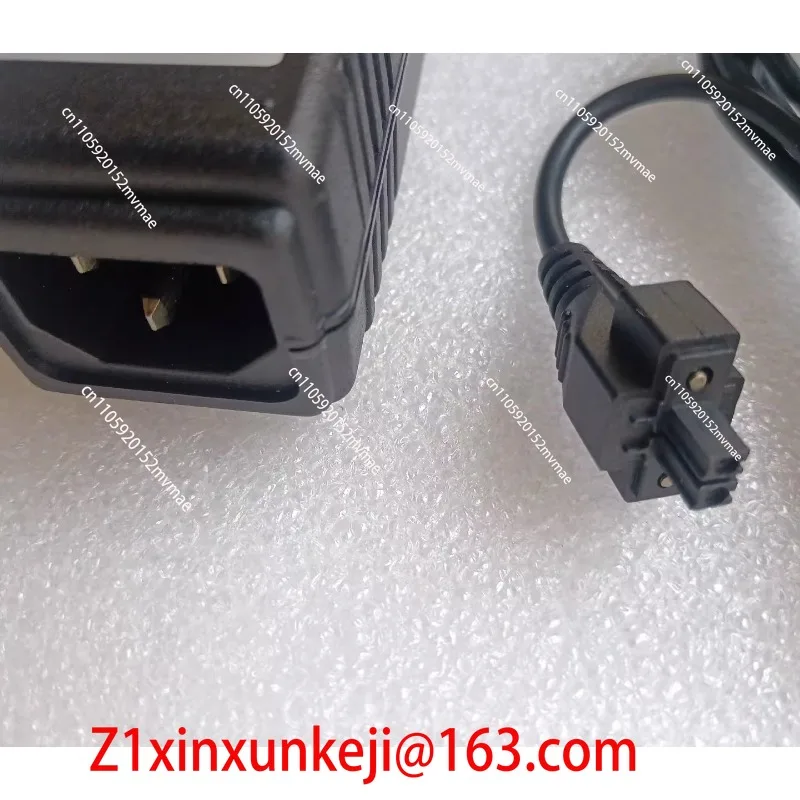 

Адаптер питания для шасси NI с модулями NI CDAQ-9174/9178/9181/9191/9184/9185/9188