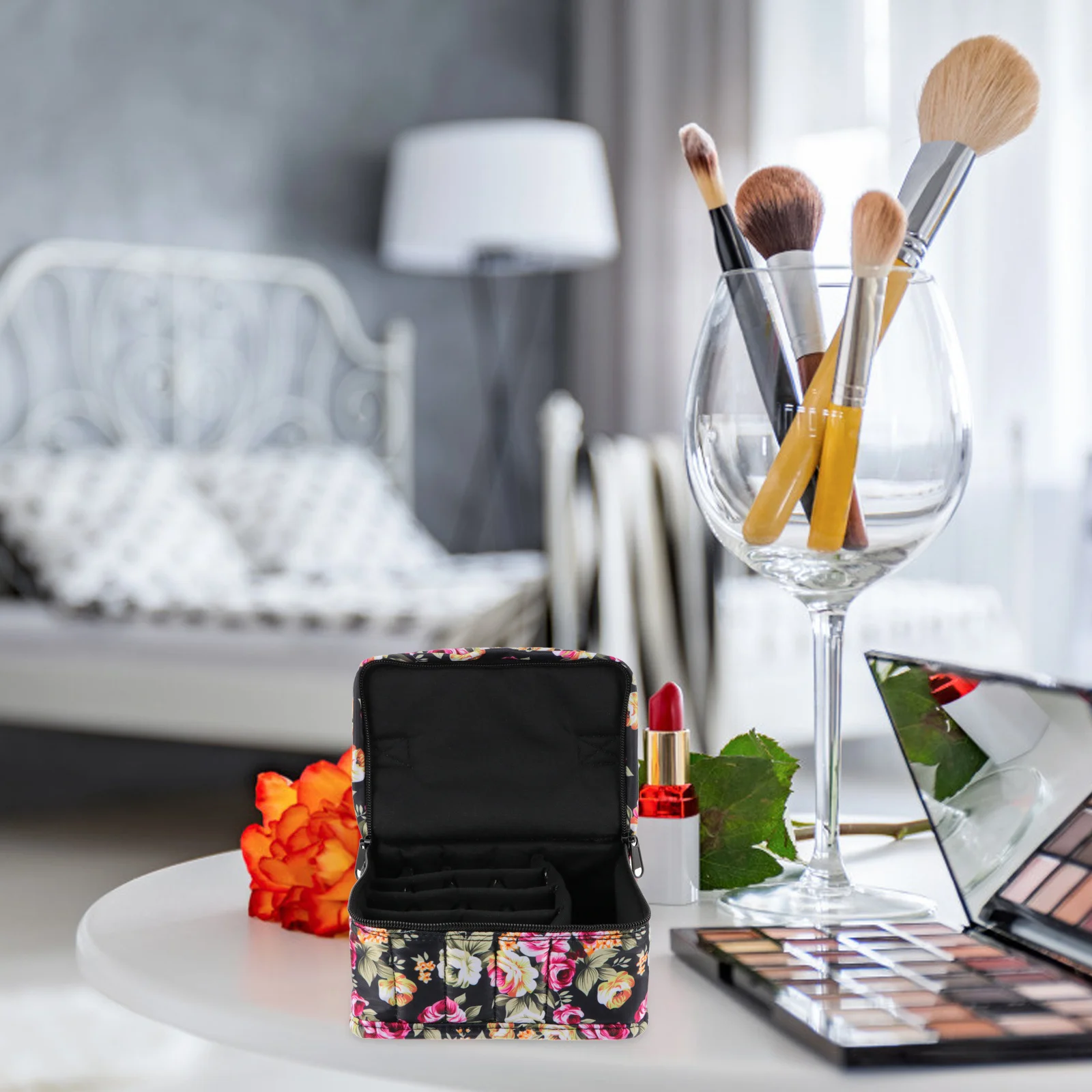 

Essential Oil Holder Carrying Case 17 Bottles Flexible Dividers Protective Travel Storage Bag Essential Oil Carrying Case