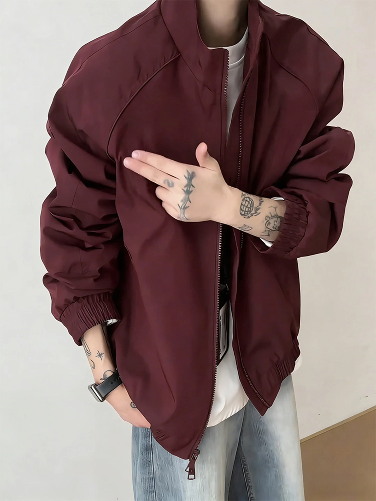 

Red American Retro Flight Jaet Men Spring High Sense Splicing ort Coat Stand Collar Silhouette Baseball orm Polyester