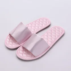 New Summer Satin Wedding Couple Slippers Women's Soft Bottom Indoor Home Tpr Breathable Sandals and Slippers Men's Large Size