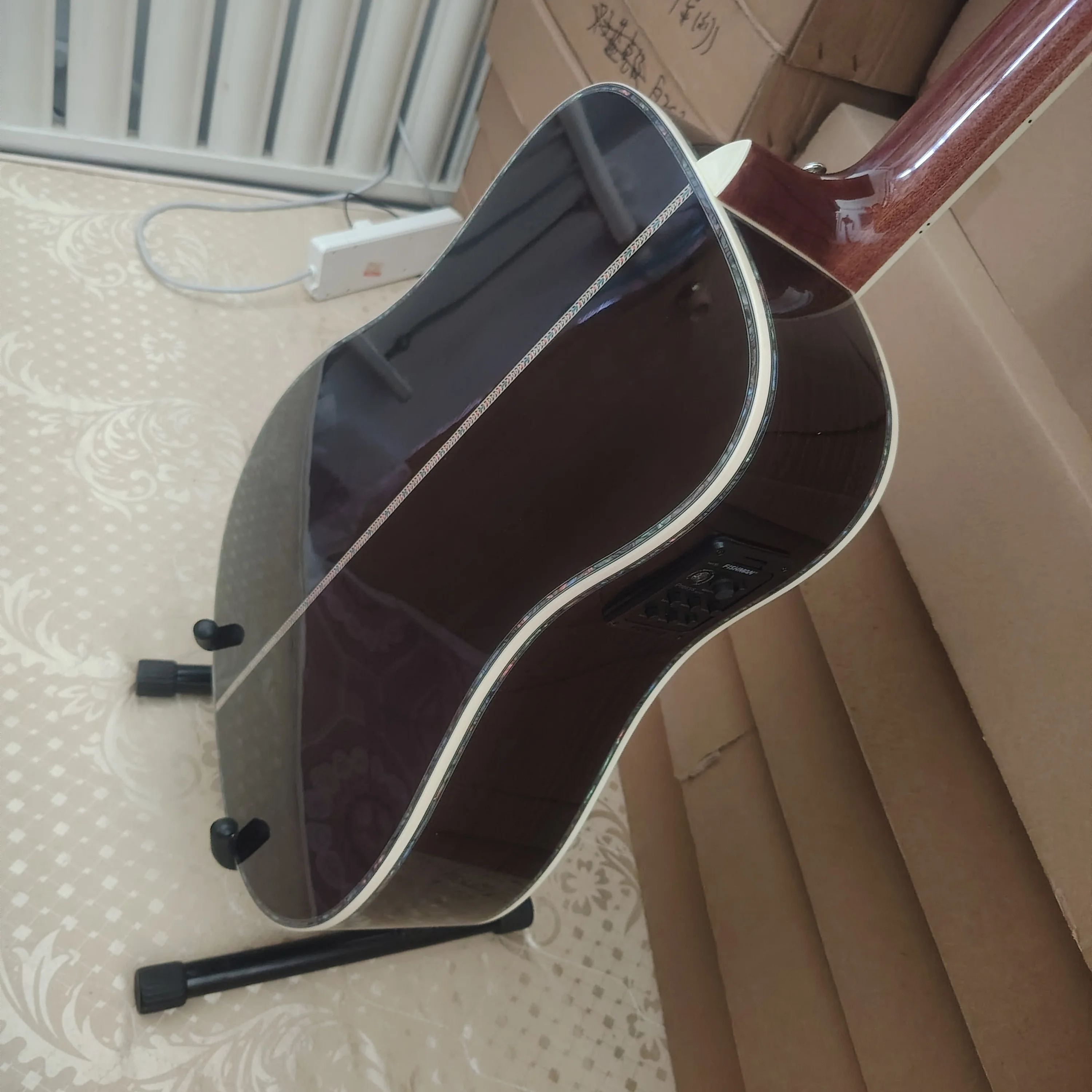 ¡CALIENTE! 41 pulgadas/301EQ/guitarra popular/parte superior de abeto sólido/diapasón de palisandro/20 columnas de sonido/guitarra eléctrica acústica de cuerdas MD12/