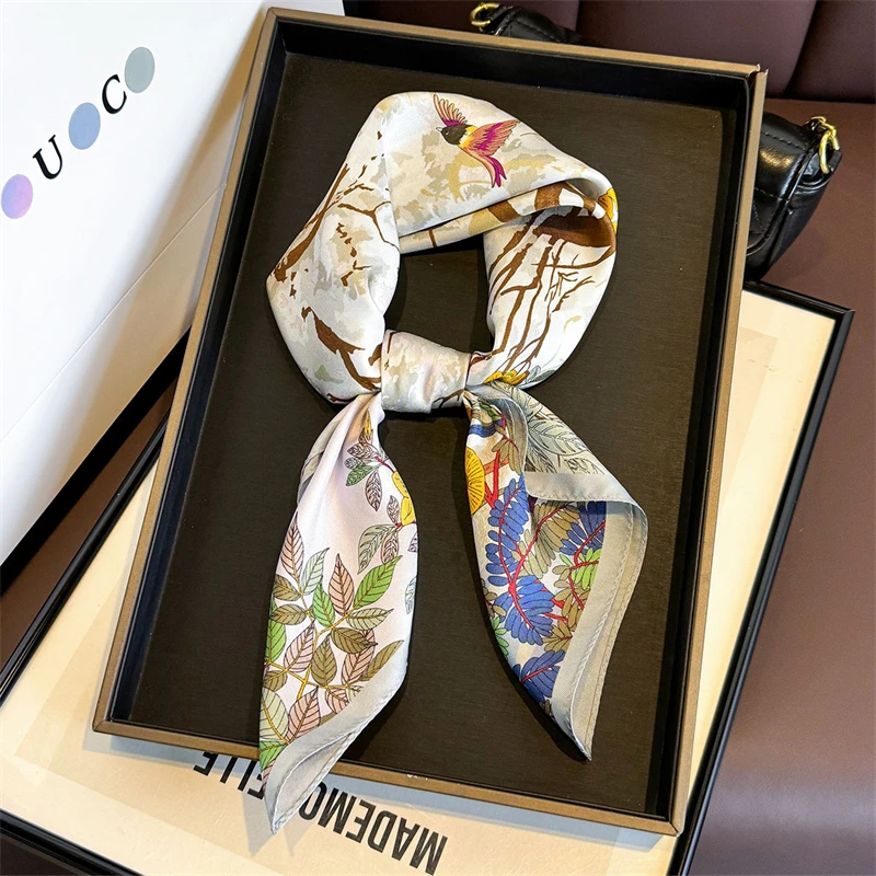 

14mm 100% Twill Silk Square Scarf for Women 65cm Neck Tie Neckerchief Double side Female Foulard Headband Hijab Shawl Bandana