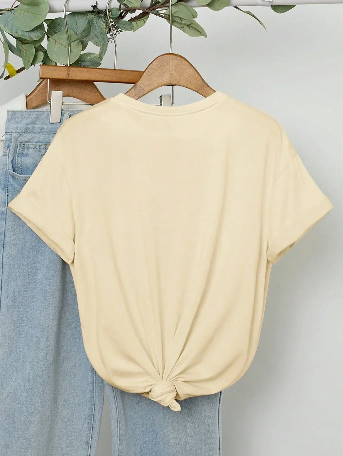Summer American Retro Marine Animal Conch Bow Pattern Women's Round Neck Street Clothing Half-sleeved Top Aesthetic Clothes image 2