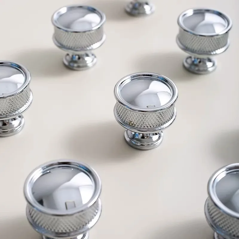 Nordic Chrome Knobs Cupboard Drawer Pulls and Pulls Solid Brass Door Knobs Simple Cabinet Handles Kitchen Accessories Furniture
