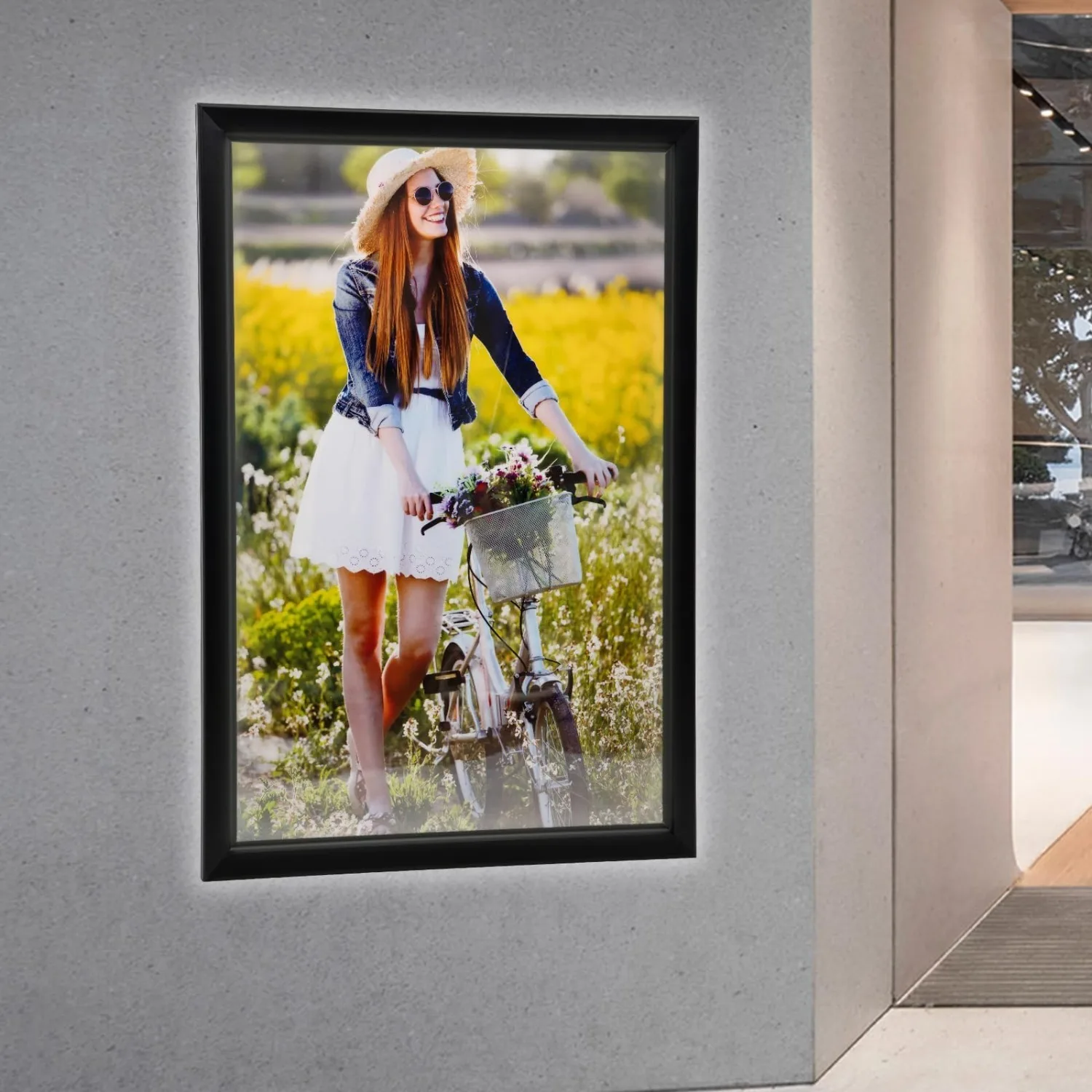 27 x 40 Inch LED Movie Poster Frame Home Theater Wall Mounted Advertising Picture Frame Display Led Light Box Sign