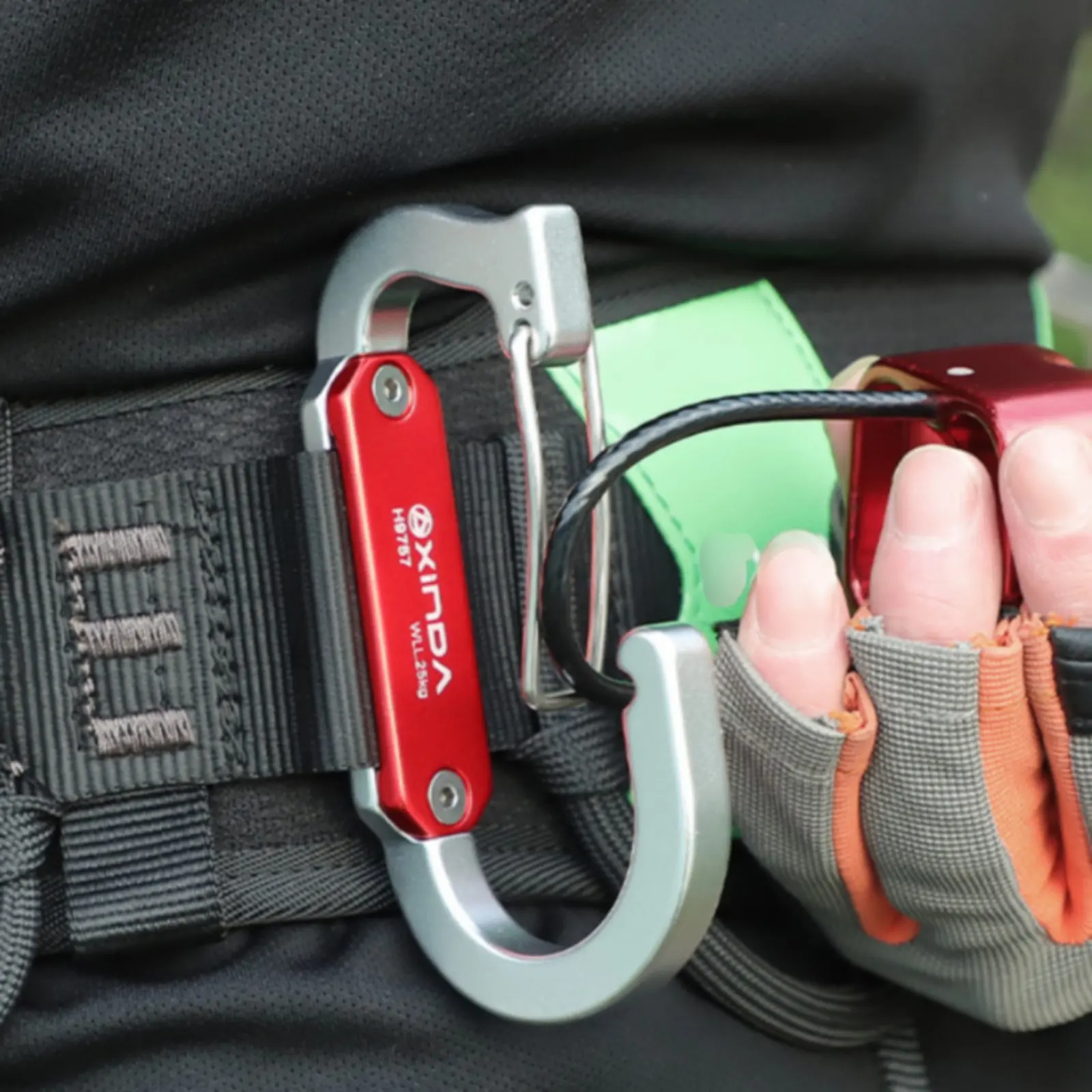 Harness Tool Holder Lightweight Climbing Gear Clip Carabiner Gear Clip Aircraft-Grade Aluminum for Climbers view 6