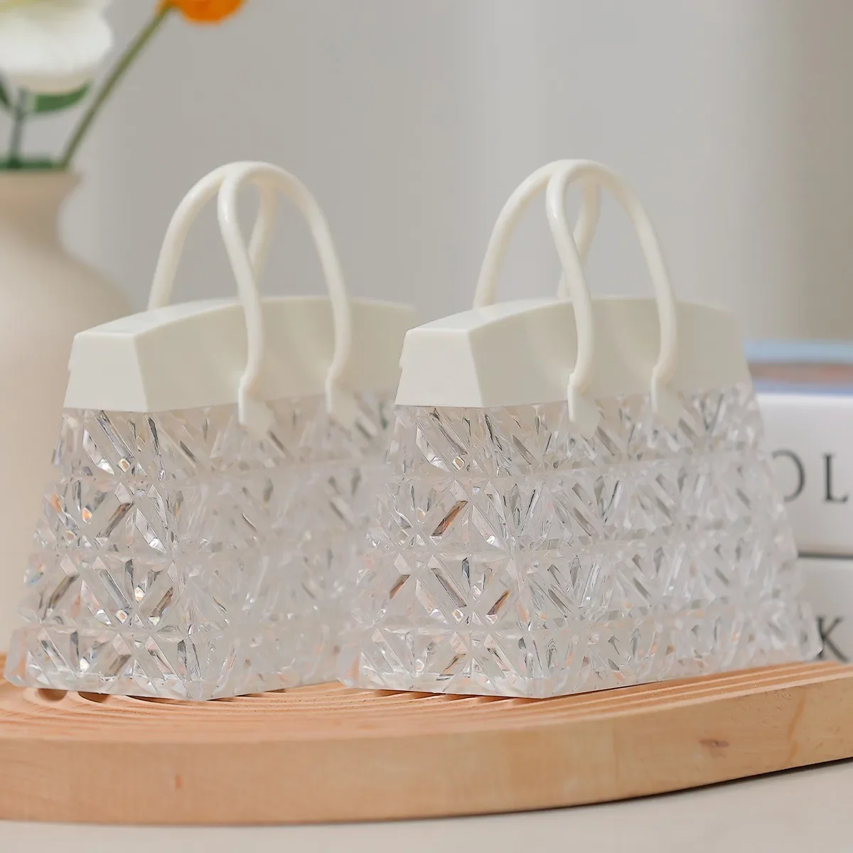 Creative Handbag Led Night Light Mini Delicate Crystal Diamond Shaped Handbag Desktop Night Lamp Coffee Shop Home Decor Bedroom
