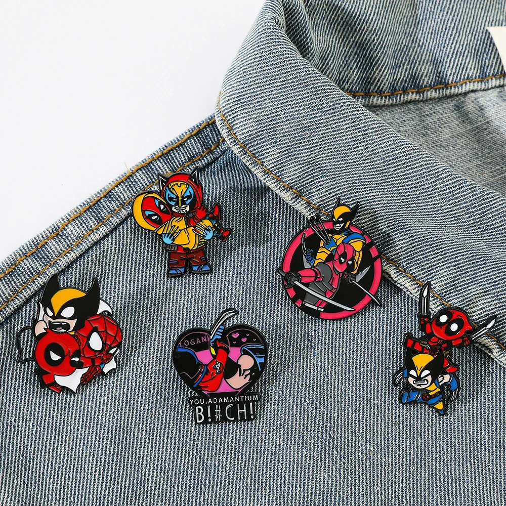 Pines de dibujos animados de Deadpools y Lobezno, broche de aleación, accesorios para bolsos y ropa, insignia de personaje de película de personalidad creativa, regalos para amigos