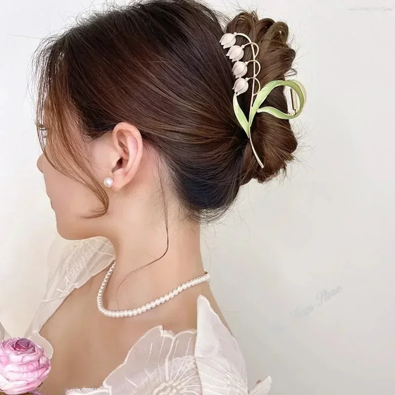 Gancho pérola elegante para menina lírio do vale flor forma pérola garra decoração cabelo rabo de cavalo clipe de tubarão, chapelaria