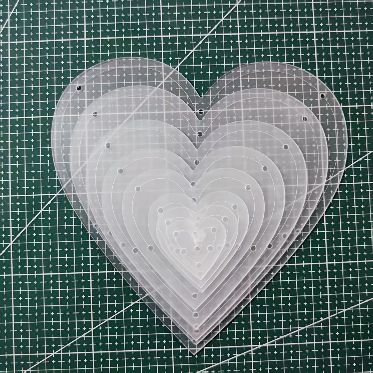 8pc Heart-Shaped Acrylic Patterns Quilting Rulers Stencil Precision Templates for Valentine's Day DIY Sewing Art Crafts Quilting