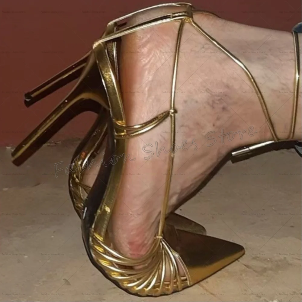 صنادل ذهبية بمقدمة مدببة مفرغة من الجلد غير اللامع بكعب عالي رفيع أحذية عالية الكعب للنساء بكعب 2025 جديد Zapatos Para Mujere