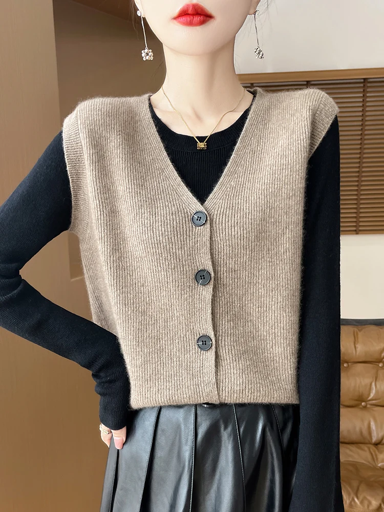 Large Size Autumn Winter 100% Cashmere Vest Women\'s V-Neck Sweater Sleeveless Knitted Cardigan Casual Style Outerwea Fashion Top