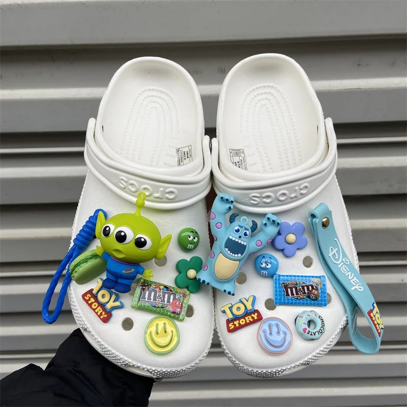 Disney Toy Story Shoes Flower Set DIY Anime Buzz Lightyear Shoes Buckle Detachable Cartoon Shoes Decorative Buckle Toy Kids Gift