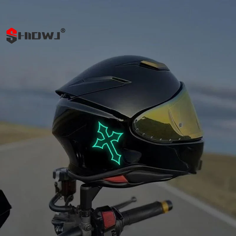Adesivos refletivos em forma de cruz, 2 peças, com alta visibilidade e revestimento à prova d'água para capacetes de motocicleta, janelas de carro, qu