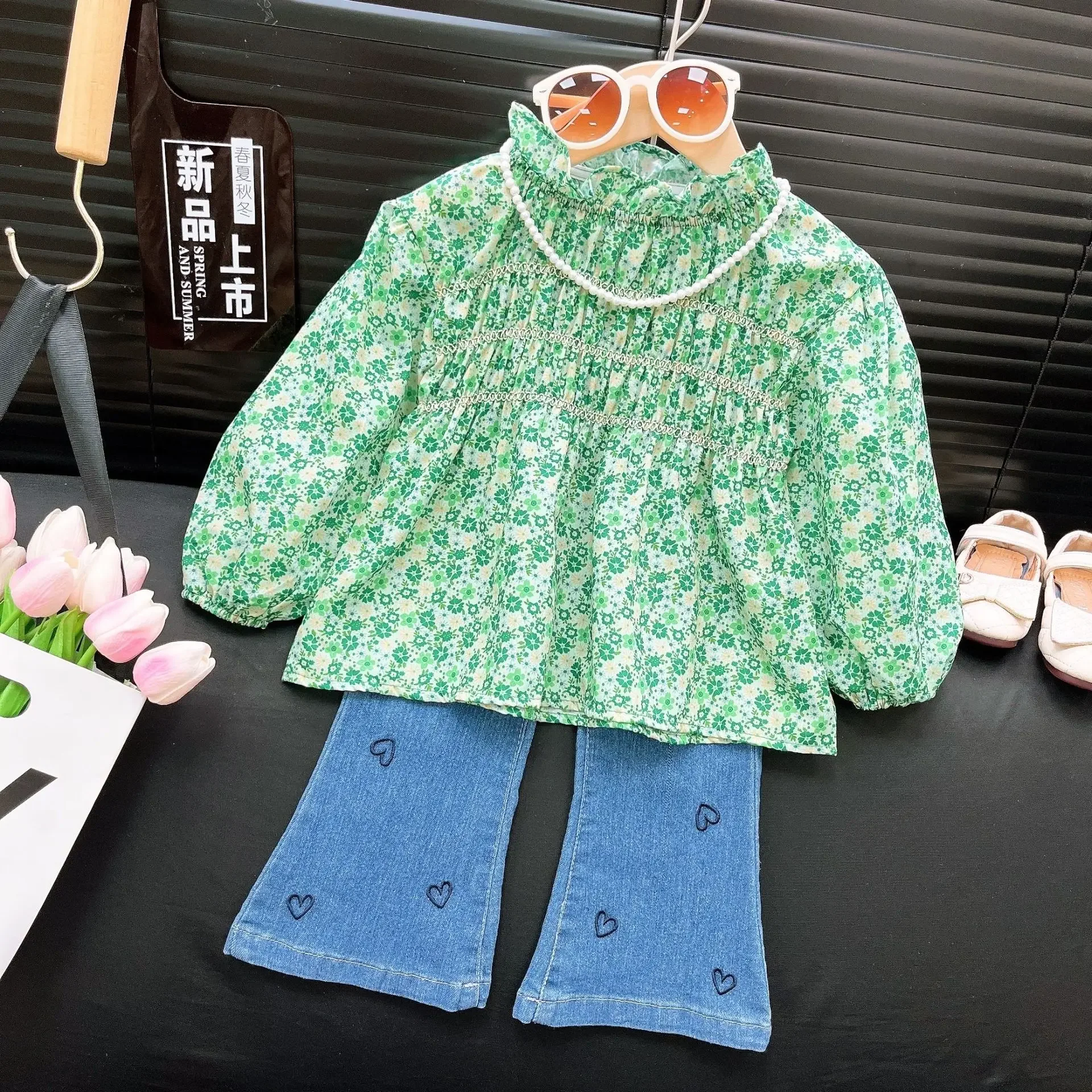 Children\'s Clothing Sets Cute Flower Doll Shirt + Love Embroidered Jeans 2pcs Sets Girls Clothes Set 3 To 7 Years Outfit Set