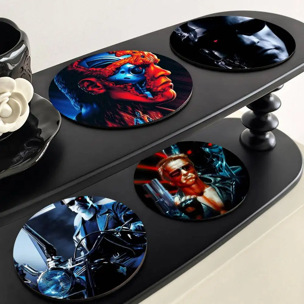 Posavasos de madera T-The Terminator, resistentes al calor, antideslizantes, para el hogar, oficina, bar, cafetería, restaurante, regalo de cumpleaños y vacaciones