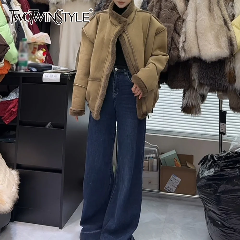 

TWOTWINSTYLE Solid Spliced Pocket Jacket Female Turtleneck Long Sleeve Loose Vintage Streetwear Women's Jackets Autumn Fashion