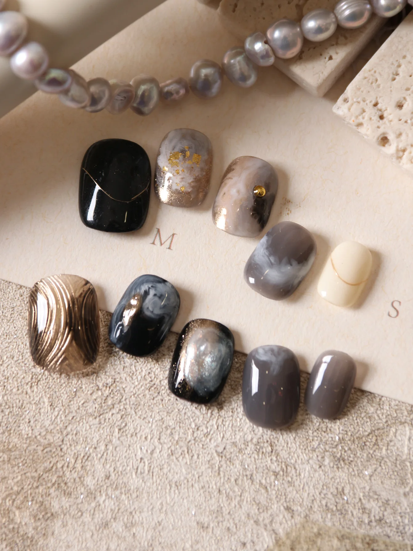 10Pcs Press on Nails Short Brown Black Halation Acrylic Press on Nails Fake Nails Includes 1 Sheet Adhesive Tabs & 1 Pc Mini File