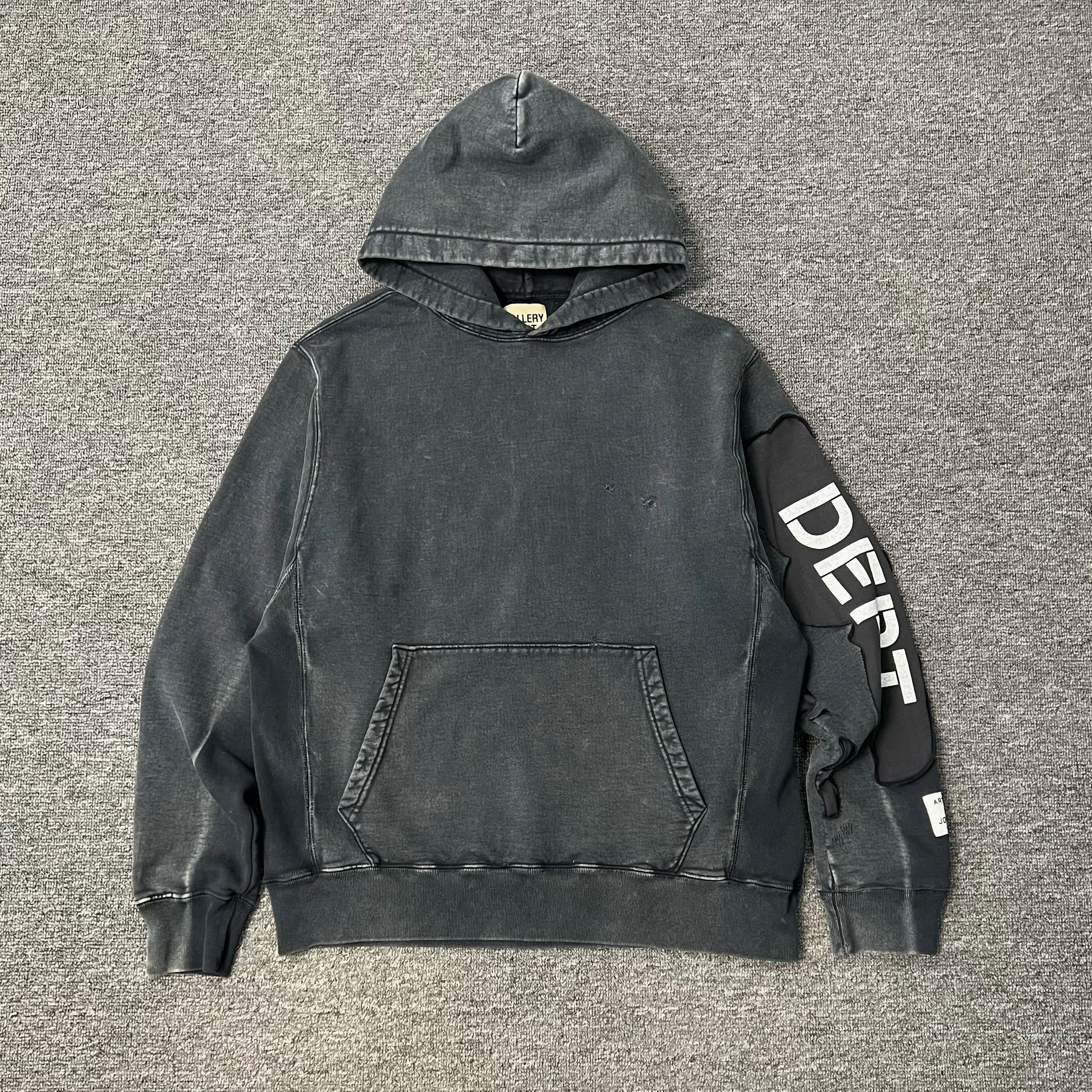 

Archived Hoodie with Waed Distred Patches High Street Sle Loose Fit Long Sve round Ne Sweatirt for Young Men