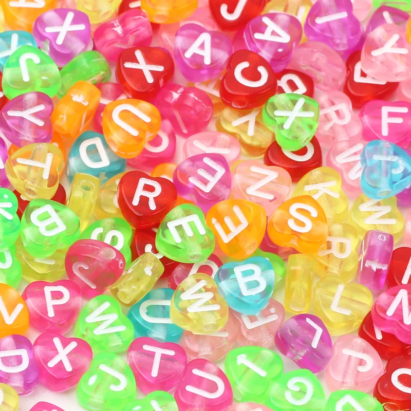 100 Uds. Cuentas coloridas con forma de corazón y letras de 7mm, cuentas acrílicas del alfabeto mezclado para fabricación de joyería, pulseras Diy, accesorios para llaveros