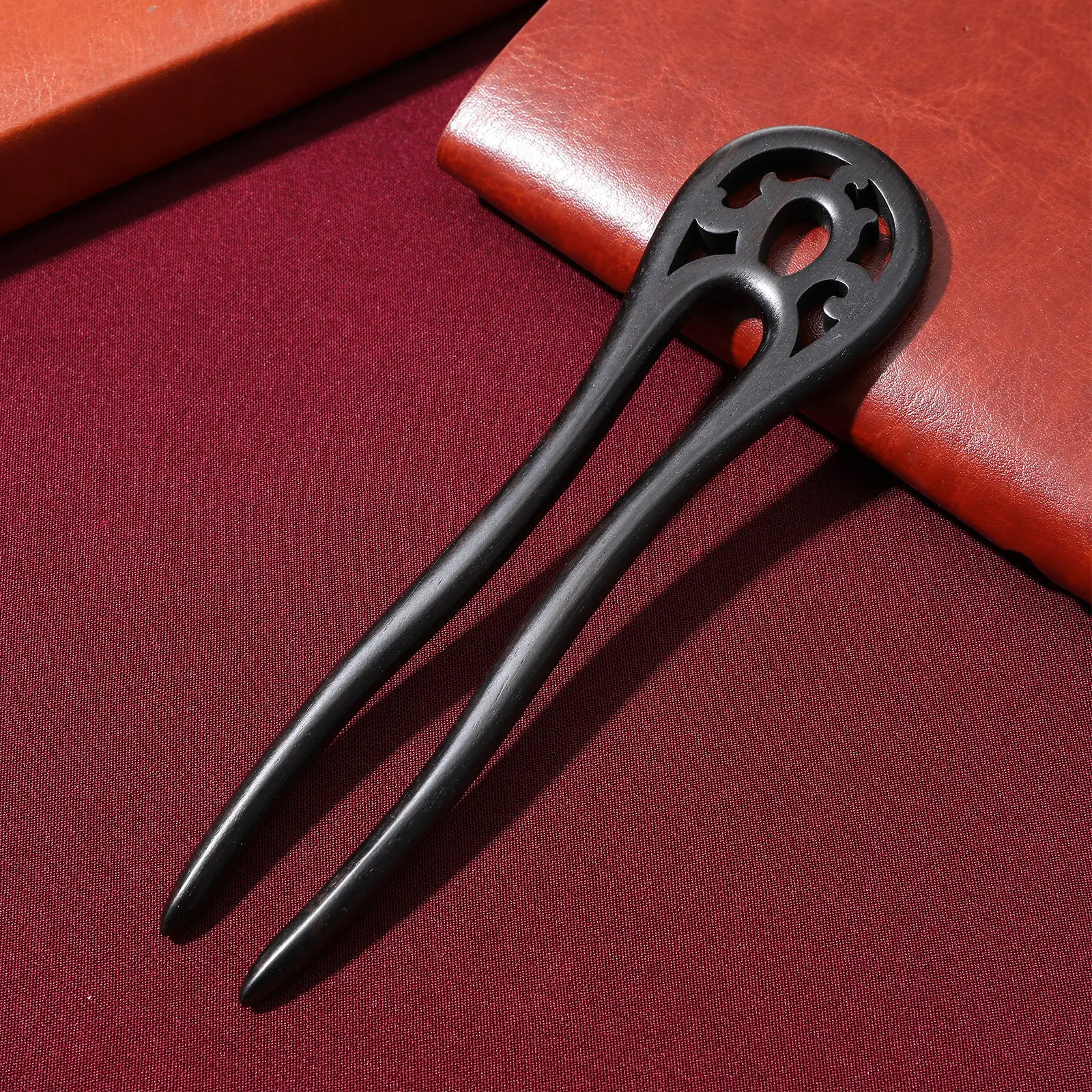 Black Vintage Hollow Out Hair Chopsticks Vintage U-Shaped Hair Clip for Women Elegant Daily Hairpin Women Hairpin